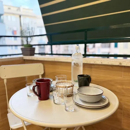 Dima Cute Flat In דירה