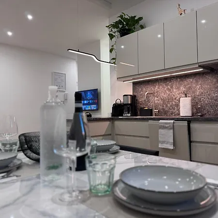 Dima Cute Flat In