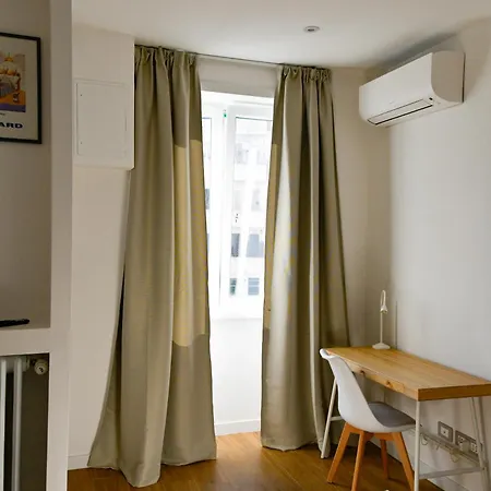 Dima Cute Flat In Appartement *