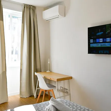 Dima Cute Flat In *
